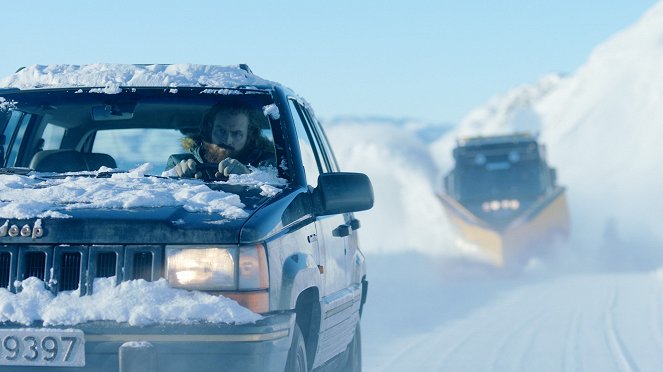 Boj sněžného pluhu s mafií - Z filmu - Kristofer Hivju