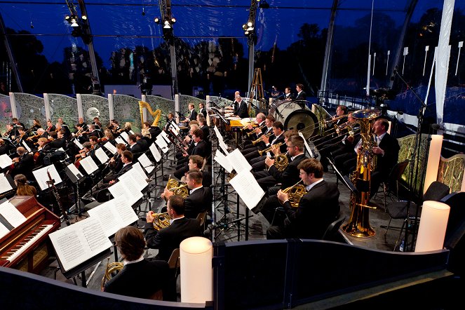 Sommernachtskonzert Schönbrunn 2014 - De la película