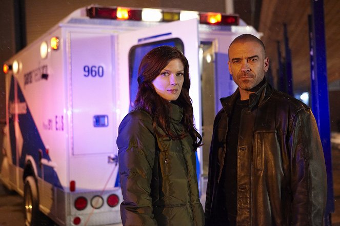 King - Promoción - Amy Price-Francis, Alan Van Sprang