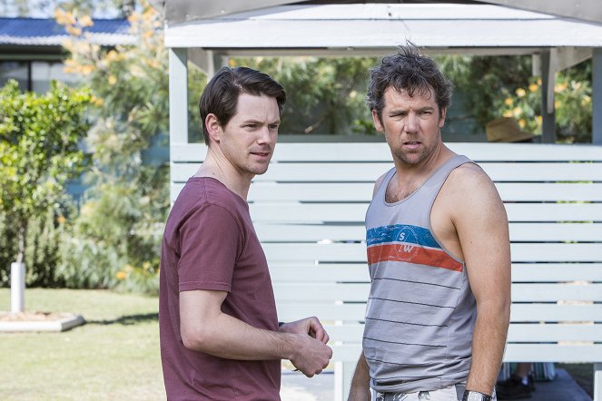 The Moodys - Film - Ian Meadows, Patrick Brammall