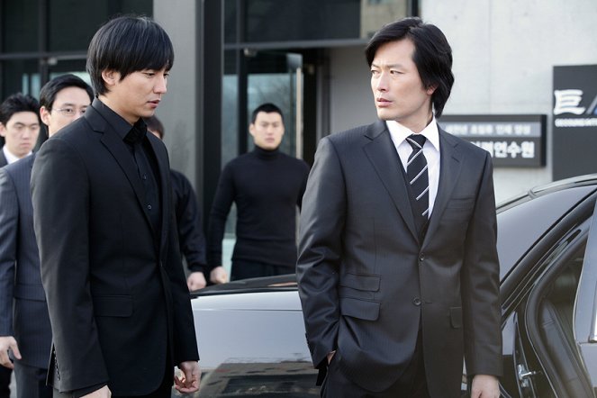 Kang cheoljoong : gonggongeui jeok 1-1 - Filmfotók - Nam-gil Kim, Jae-yeong Jeong
