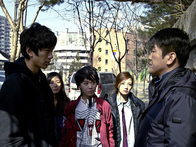 Naneun kongmoowonida - Kuvat elokuvasta - Joon Seong, Hee-jung Kim, Ha-yoon Song, Je-moon Yoon