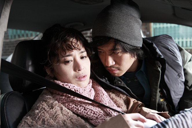 Sesangyeseo gajang ahreumdawoon ilbyeon - Filmfotók - Yeong-hee Seo, Joon-sang Yoo