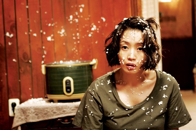 Johji anihanga - Filmfotók - Hye-soo Kim