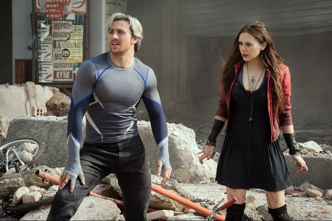 Avengers 2: Vek Ultrona - Z filmu - Aaron Taylor-Johnson, Elizabeth Olsen