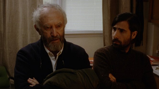 Jonathan Pryce, Jason Schwartzman