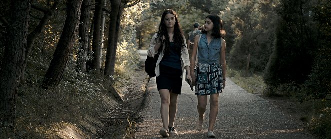 Eka et Natia, Chronique d'une jeunesse georgienne - Film - Mariam Bokeria, Lika Babluani