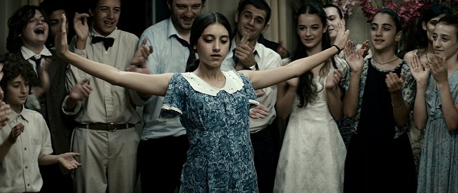 Eka et Natia, Chronique d'une jeunesse georgienne - Film - Lika Babluani