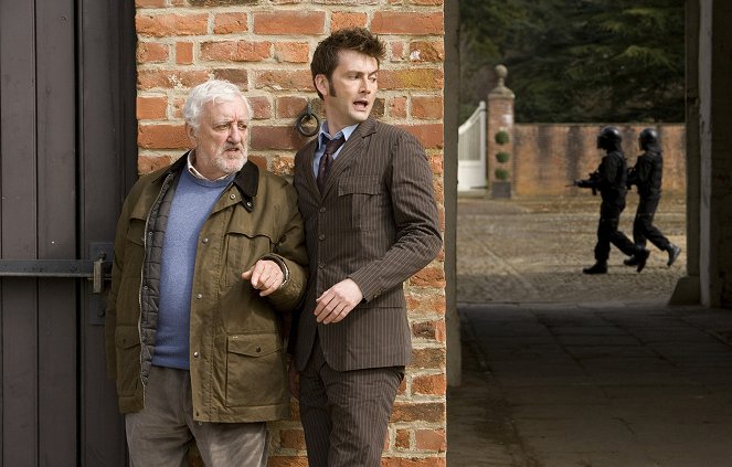 Doctor Who - Das Ende der Zeit (1) - Filmfotos - Bernard Cribbins, David Tennant