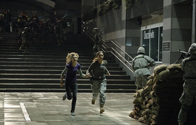 28 Weeks Later - Photos - Imogen Poots, Rose Byrne