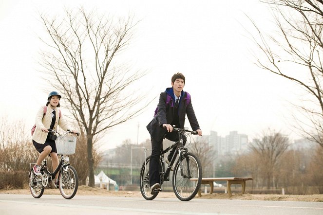 Bada jjogeuro han bbyeom deo - Kuvat elokuvasta - Ye-ri Han, Jong-hyeon Hong