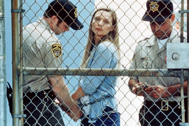 Biały oleander - Z filmu - Michelle Pfeiffer