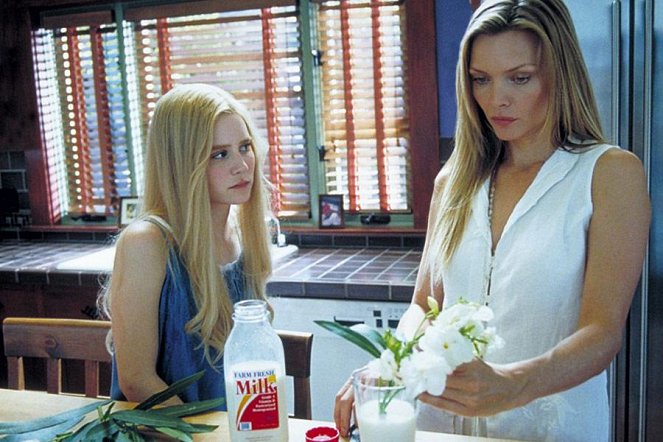 Biały oleander - Z filmu - Alison Lohman, Michelle Pfeiffer