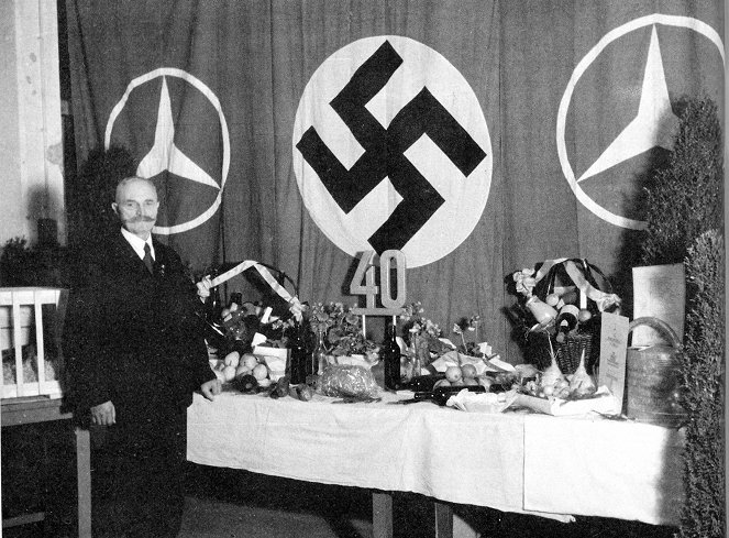 Hitler's War On America - Kuvat elokuvasta