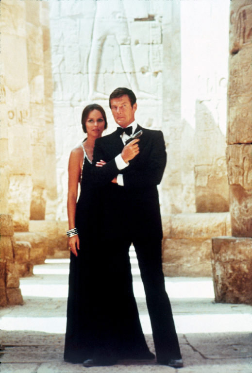 Szpieg, który mnie kochał - Z filmu - Barbara Bach, Roger Moore