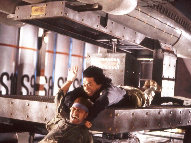 Armour of God II: Operation Condor - Photos - Ken Lo, Jackie Chan