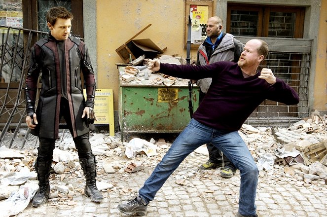 Avengers: Age of Ultron - Van de set - Jeremy Renner, Joss Whedon