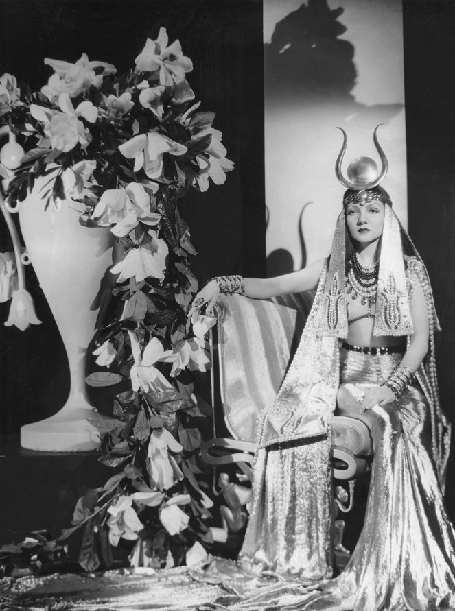 Cleopatra - Promoción - Claudette Colbert