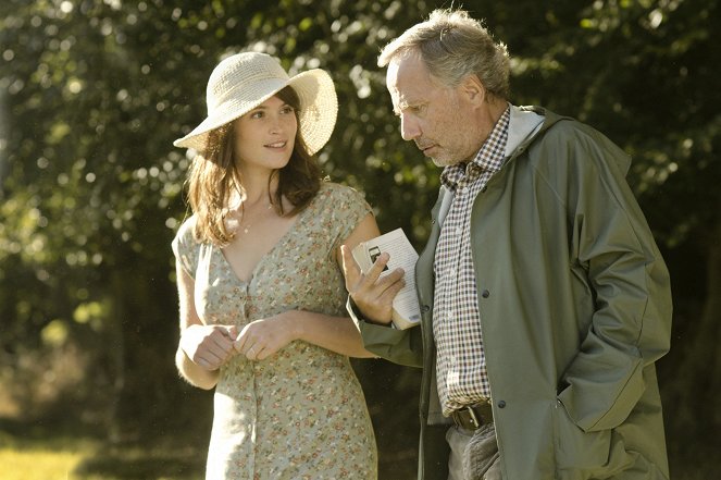 Gemma Bovery - Filmfotók - Gemma Arterton, Fabrice Luchini