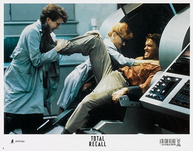 Total Recall - Lobbykaarten - Rosemary Dunsmore, Arnold Schwarzenegger