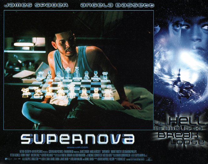 Supernova : La terreur a une nouvelle dimension - Cartes de lobby - Wilson Cruz