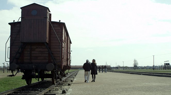 Sobrevivi ao Holocausto - Kuvat elokuvasta