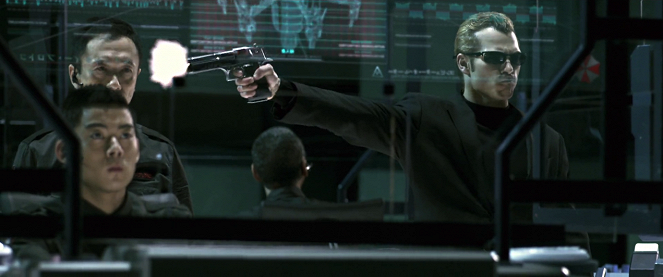 Resident Evil: Ressurreição - Do filme - Shawn Roberts