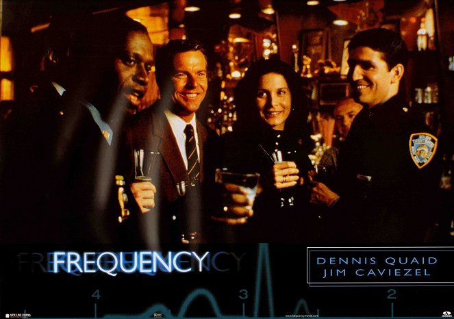 Frequency - Lobby Cards - Dennis Quaid