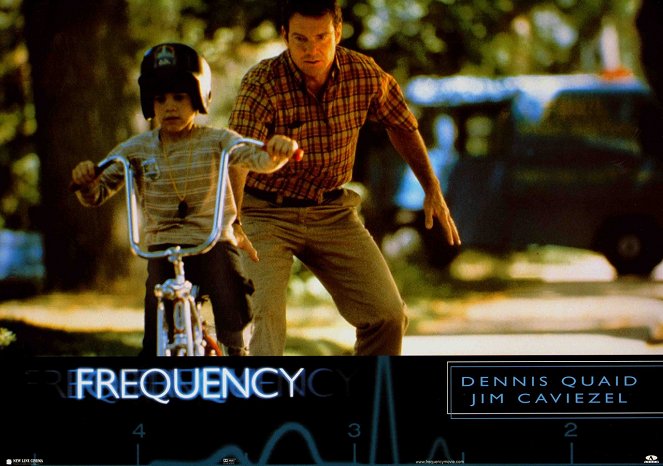 Frequency - Fotocromos - Dennis Quaid