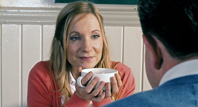 Une belle fin - Film - Joanne Froggatt