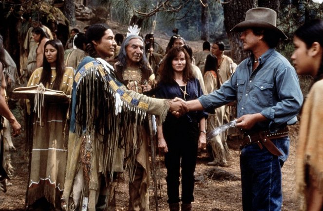 Le Dernier Cheyenne - Film - Barbara Hershey, Tom Berenger
