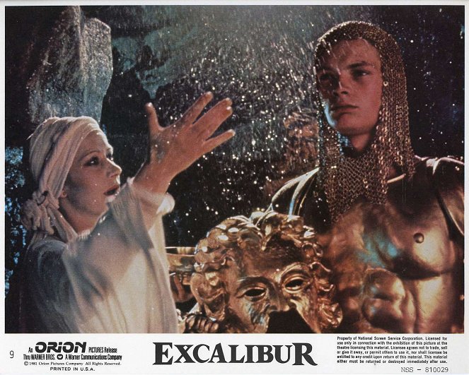 Excalibur - sankarin miekka - Mainoskuvat - Helen Mirren, Robert Addie