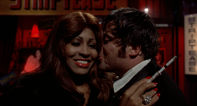 Tommy - Do filme - Tina Turner, Oliver Reed