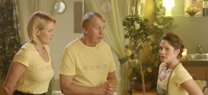 Små citroner gula - De la película - Josephine Bornebusch, Tomas von Brömssen, Rakel Wärmländer