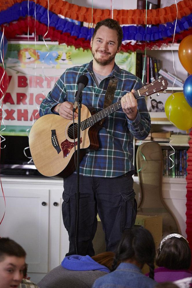 Parks and Recreation - One in 8,000 - Photos - Chris Pratt
