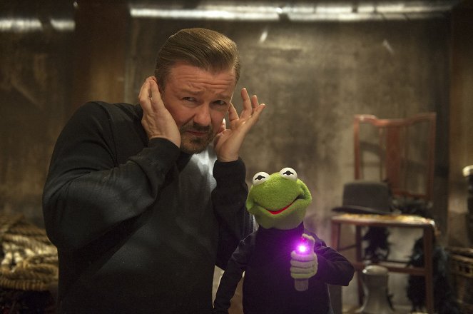 Muppets Most Wanted - Filmfotos - Ricky Gervais