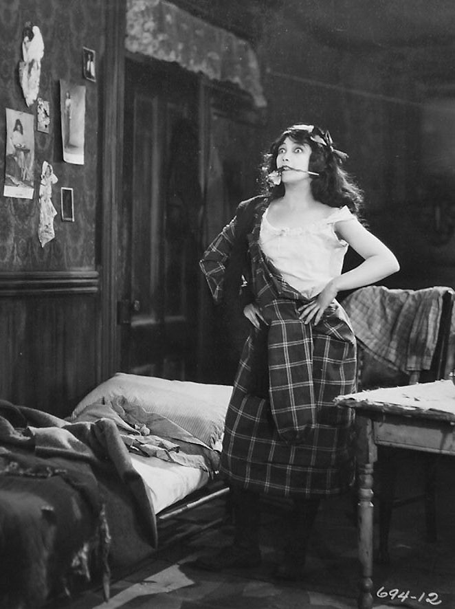 Salome of the Tenements - Film - Jetta Goudal