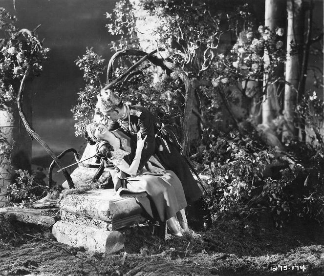The Virtuous Sin - Kuvat elokuvasta - Kay Francis, Walter Huston