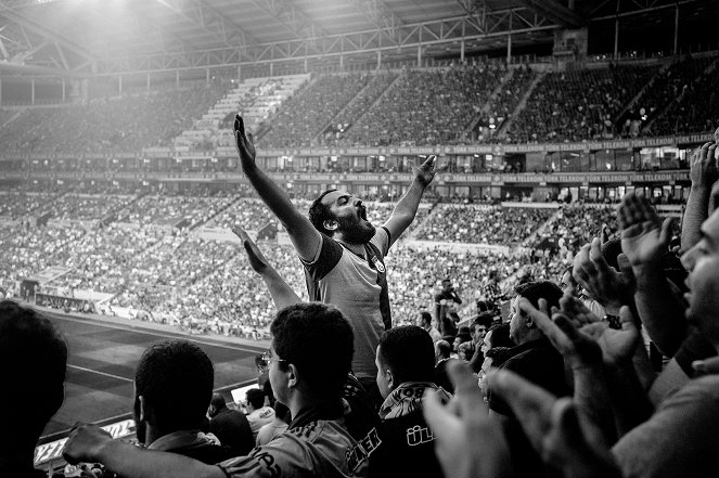 Istanbul United - Photos
