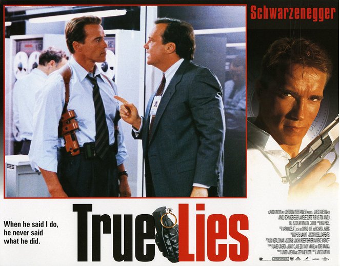 Prawdziwe kłamstwa - Lobby karty - Arnold Schwarzenegger, Tom Arnold