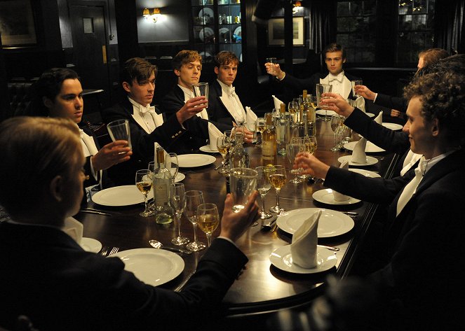 The Riot Club - Kuvat elokuvasta - Ben Schnetzer, Matthew Beard, Sam Claflin, Douglas Booth