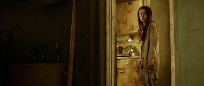 The Seasoning House - De la película - Rosie Day