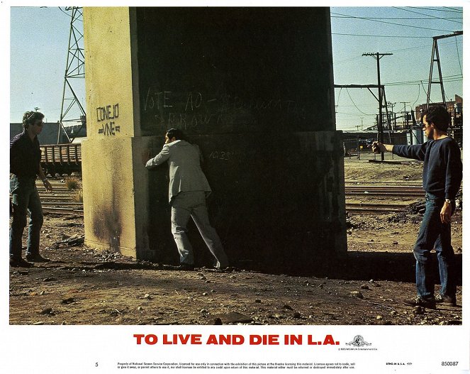 To Live and Die in L.A. - Lobbykaarten - William Petersen, Michael Chong, John Pankow