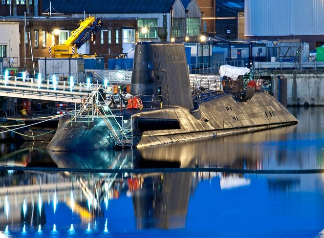 Voyages of Construction: How to Build A Nuclear Submarine - Filmfotos