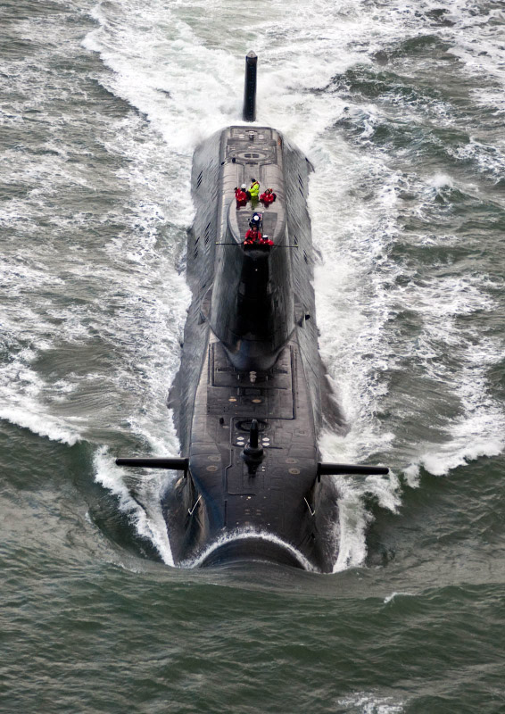 Jak postavit jadernou ponorku - Z filmu