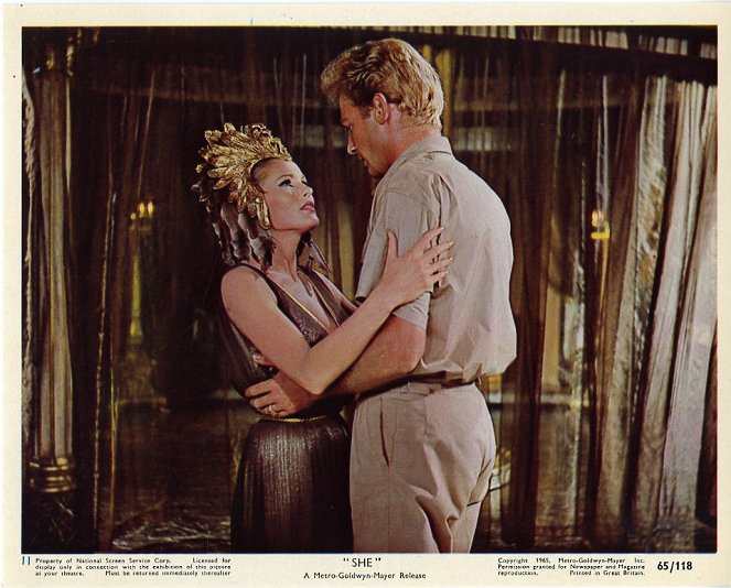 She - Lobbykaarten - Ursula Andress, John Richardson