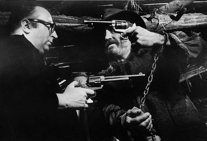 Once Upon a Time in the West - Van de set - Sergio Leone, Jason Robards