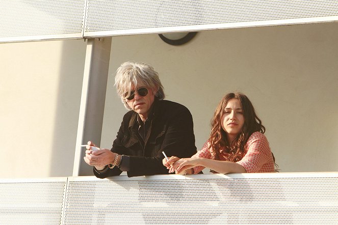 Bob Geldof, Izïa Higelin