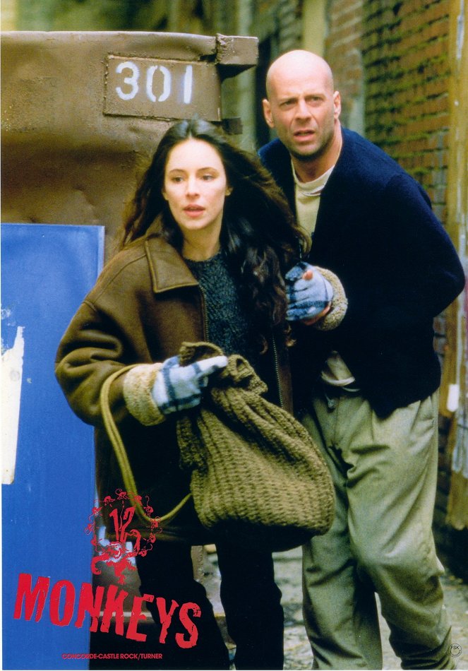 12 opic - Fotosky - Madeleine Stowe, Bruce Willis