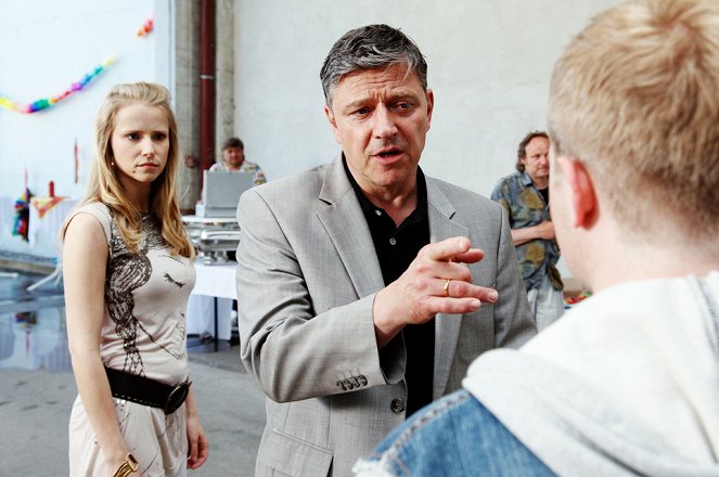 Tatort - Season 41 - Schön ist anders - Filmfotos - Susanne Bormann, Christian Goebel
